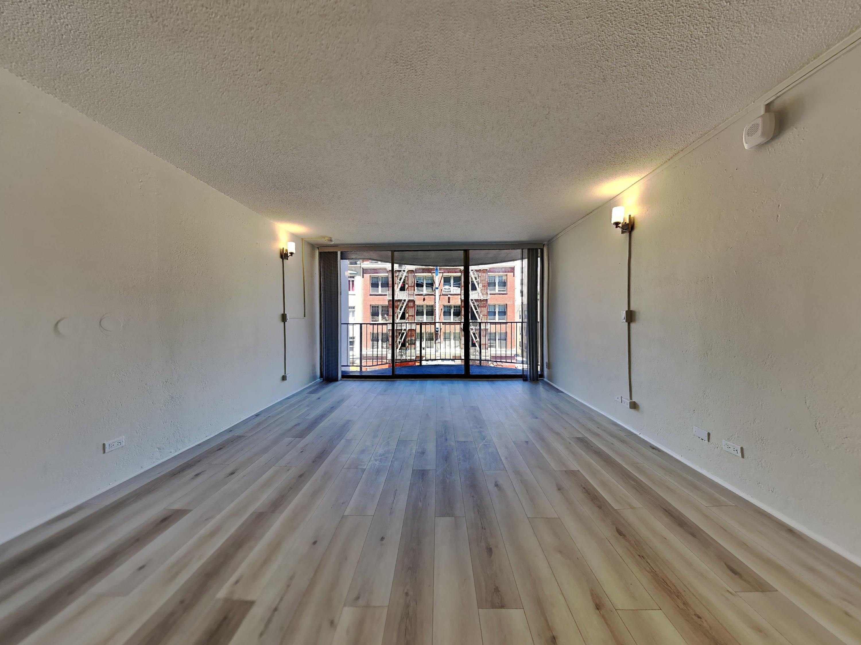 Mosser Towers Apartments photo 3